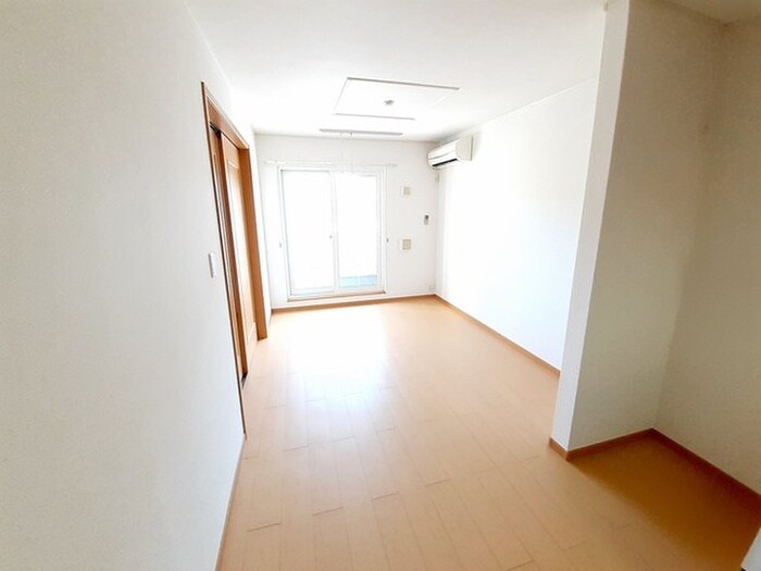 居室 ストロベリーハウスⅠ