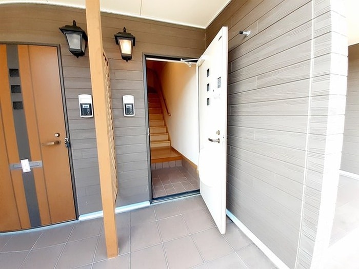 玄関 ストロベリーハウスⅠ