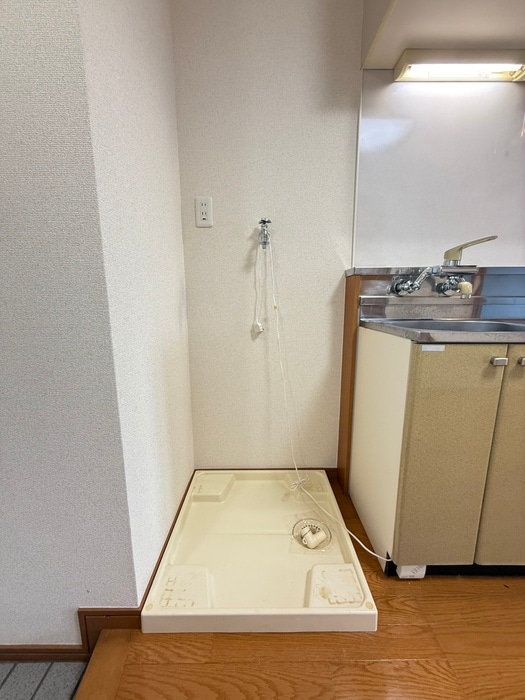 洗濯機置場 グランポート泉崎