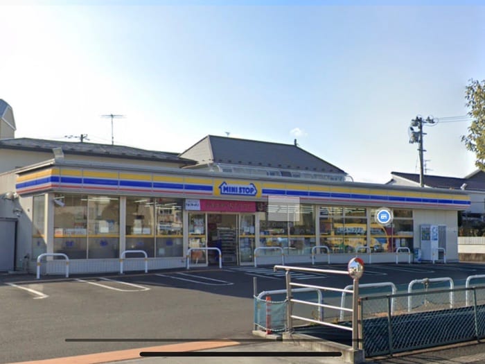 ミニストップ 仙台泉崎１丁目店(コンビニ)まで280m グランポート泉崎