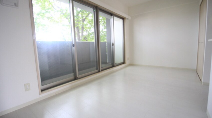 居室 La Douceur青葉小田原