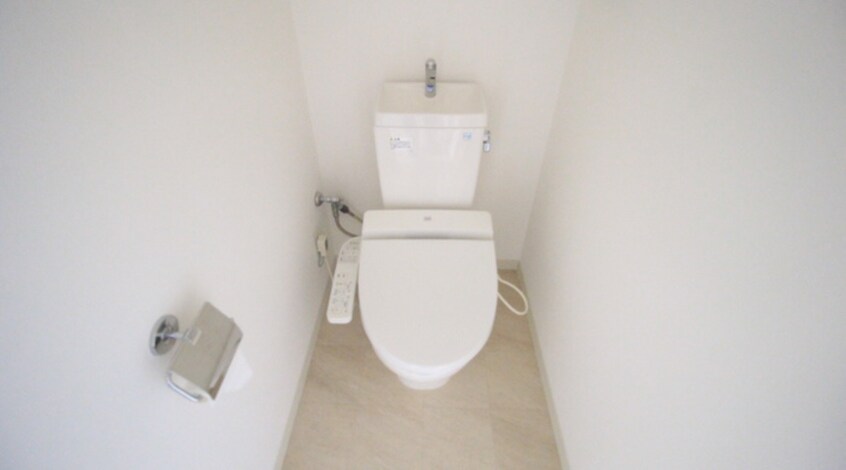 トイレ La Douceur青葉小田原