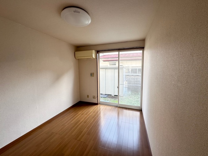 居室 リトルイン