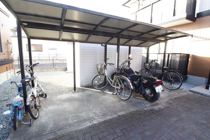 駐輪場 グランドゥールⅠ