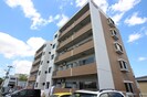 ツインパル市名坂の外観