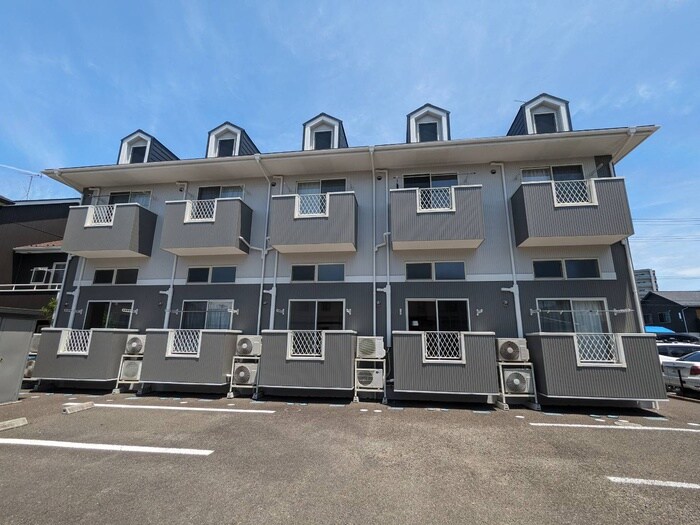 外観写真 ＷＩＳＨ荒井