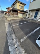 駐車場 すまいる８番館