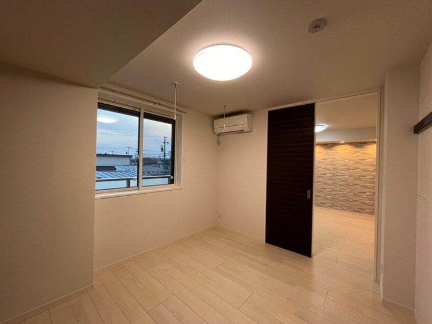 居室 LULUBISⅢ美田園