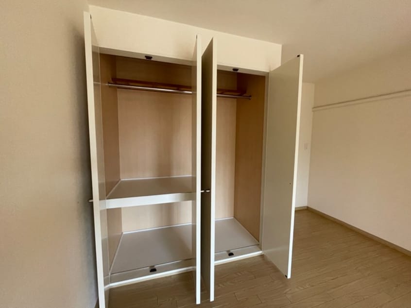 収納 イーグルハイツ錦町（西棟）