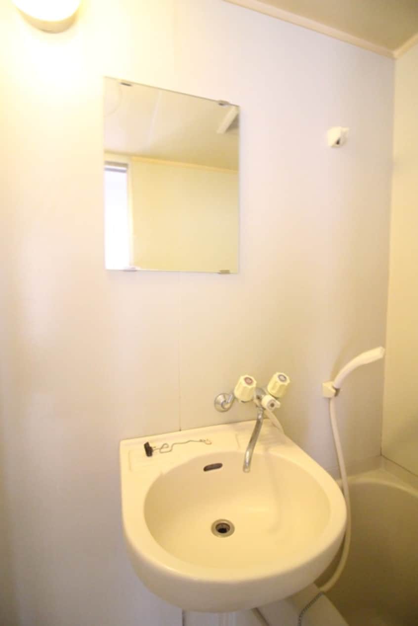 洗面 オ－クレジデンス