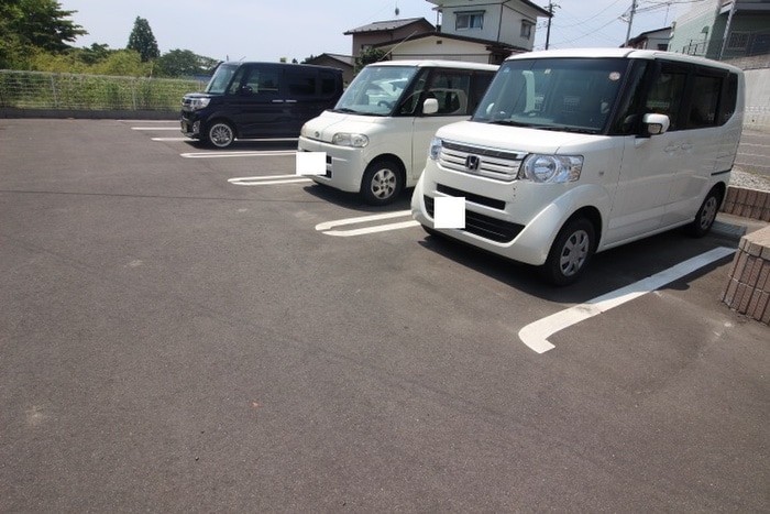 駐車場 ウィステリア