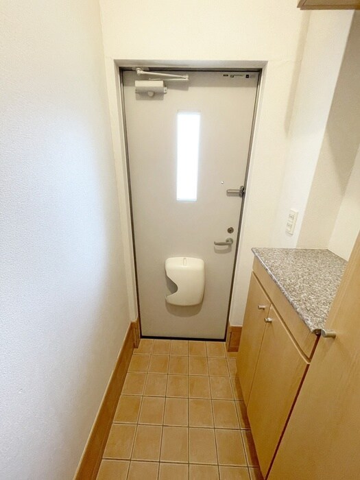 玄関 クレメントＡ