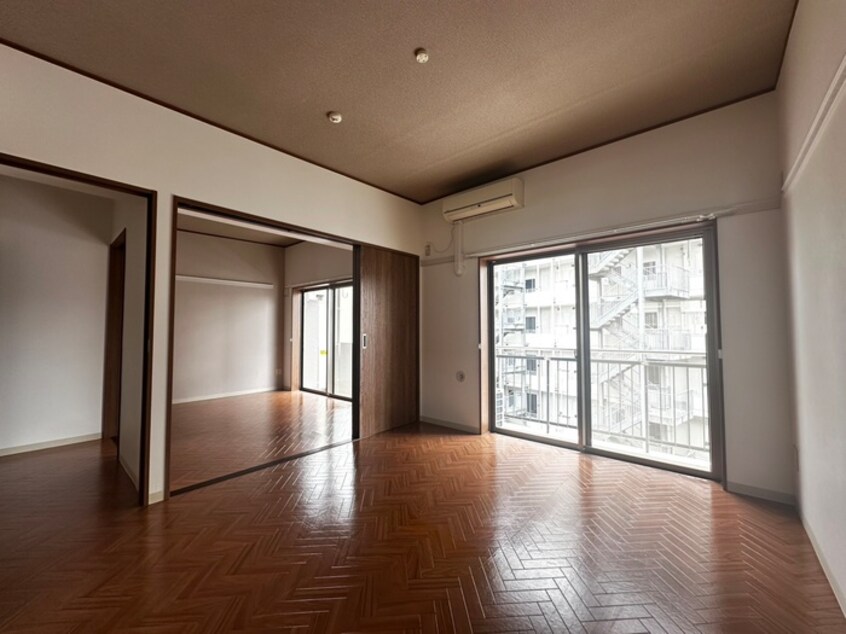 居室 テレパレス榴ヶ岡1号棟