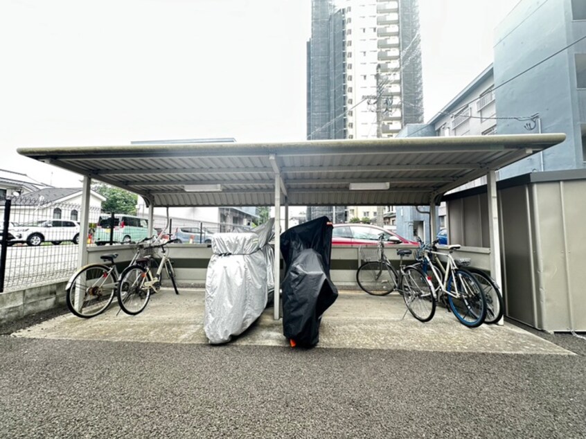 駐車場 テレパレス榴ヶ岡1号棟