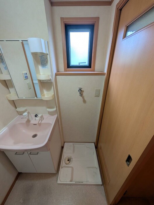 洗濯機置場 アンソレイユサカシタＣ棟