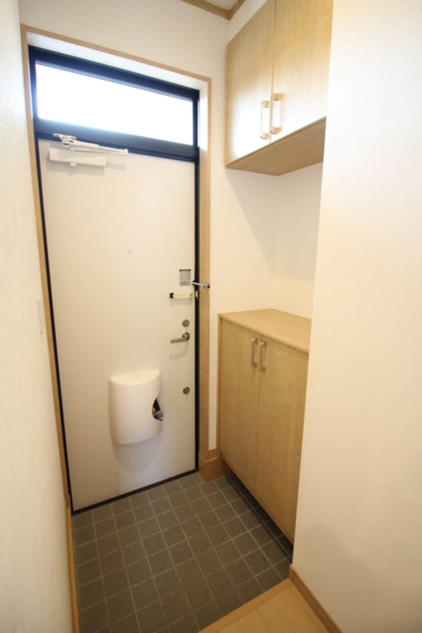 玄関 サニープレイス小松島Ⅱ