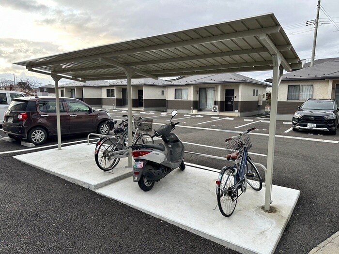 駐輪場 フェルトHanDen