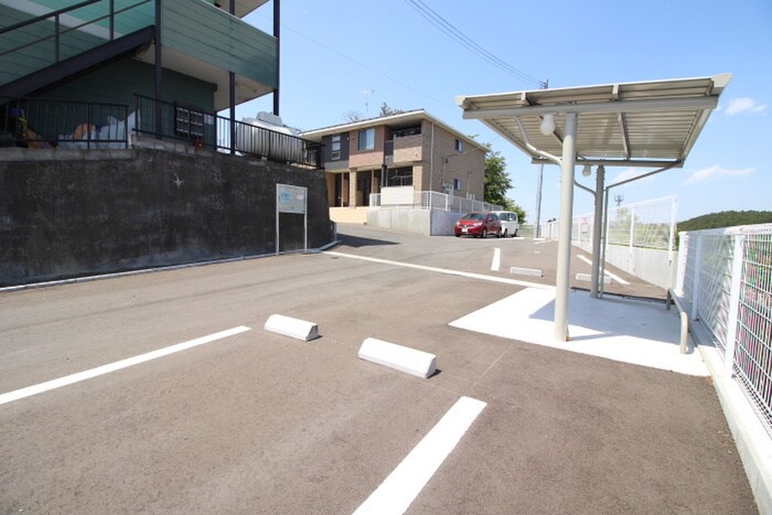駐車場 グランアムール