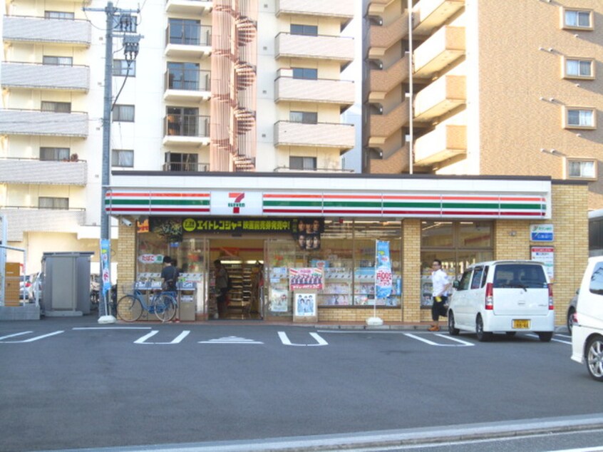 セブンイレブン広島三篠1丁目店(コンビニ)まで180m 浜本ビル