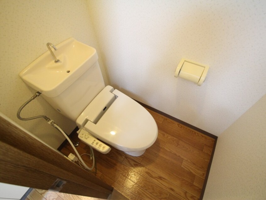 トイレ エトワール三滝