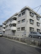 カルチェ堀田の外観