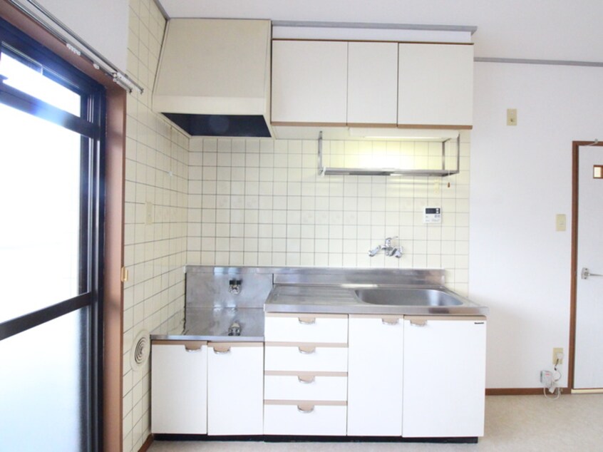 キッチン カルチェ堀田