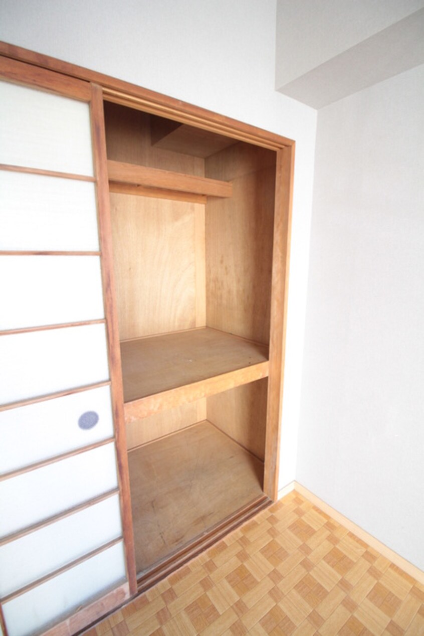 収納 ＭＳビル南竹屋