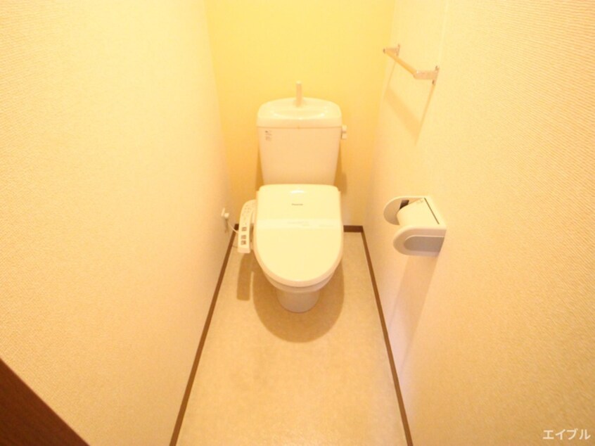 トイレ エメロ－ド高石