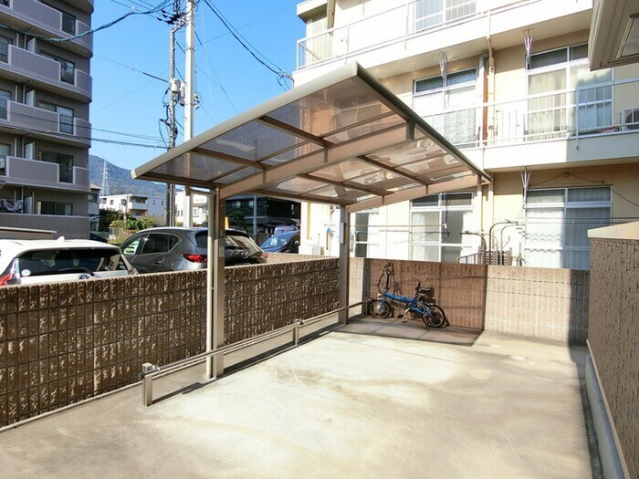 駐輪場 フォレストギオン