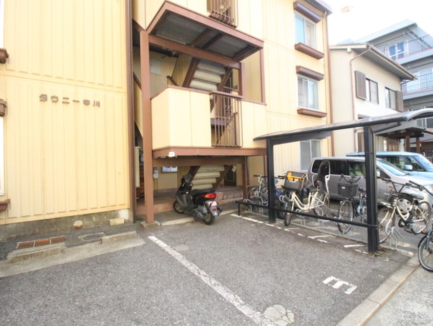 エントランス部分 タウニー中川