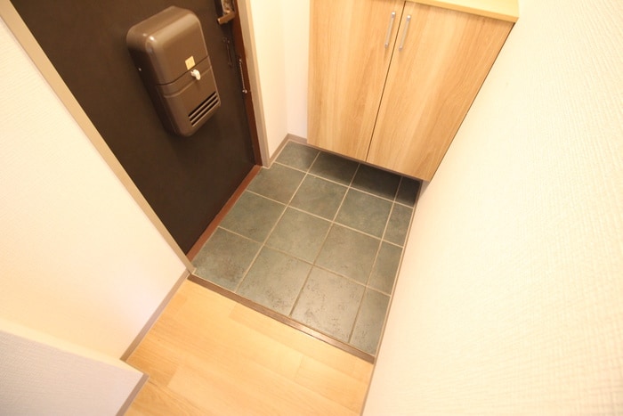 玄関 タウニー中川