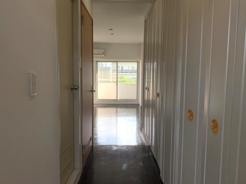 廊下 WAKO Ile BLanche