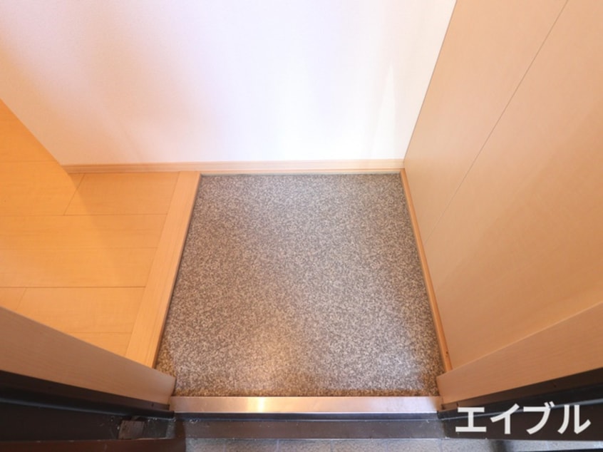 玄関 リヴェ－ルアン