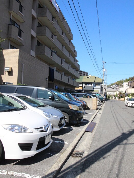 駐車場 日宝ポニクレール府中