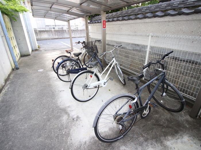 駐輪場 ボヌ－ルポルト