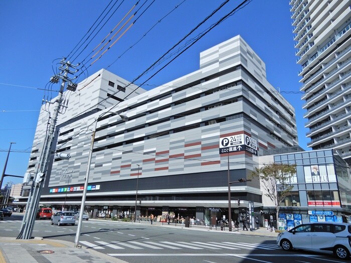 エキＣＩＴＹ(電気量販店/ホームセンター)まで623m サンライズ京橋