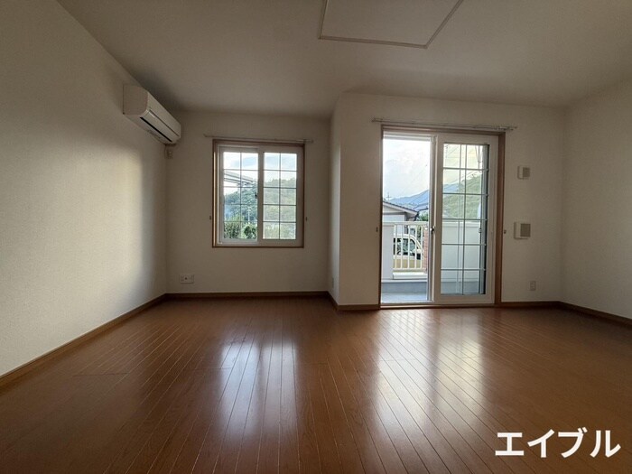 居室 ＬＵＰＩＮＡＳ