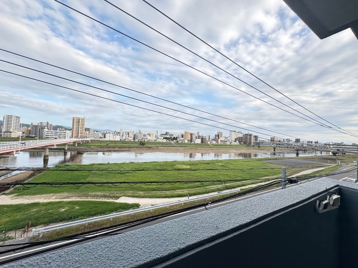 室内からの展望 サンライズ三滝橋
