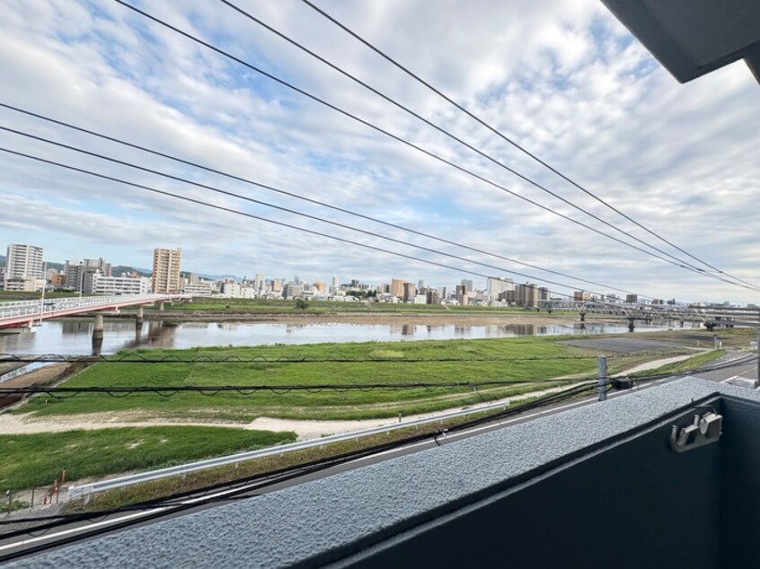 室内からの展望 サンライズ三滝橋