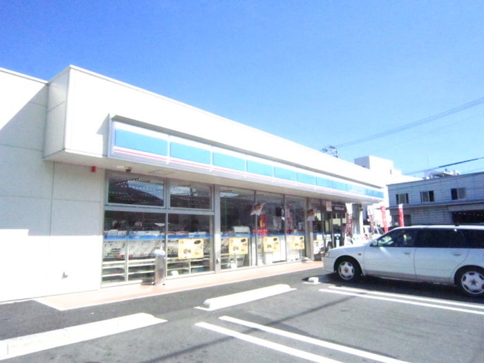 ローソン広島祇園三丁目店(コンビニ)まで890m セジュール長居Ｆ