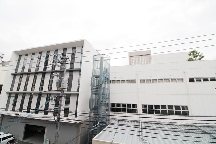 室内からの展望 ラポール小町