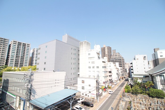 室内からの展望 ラポール小町