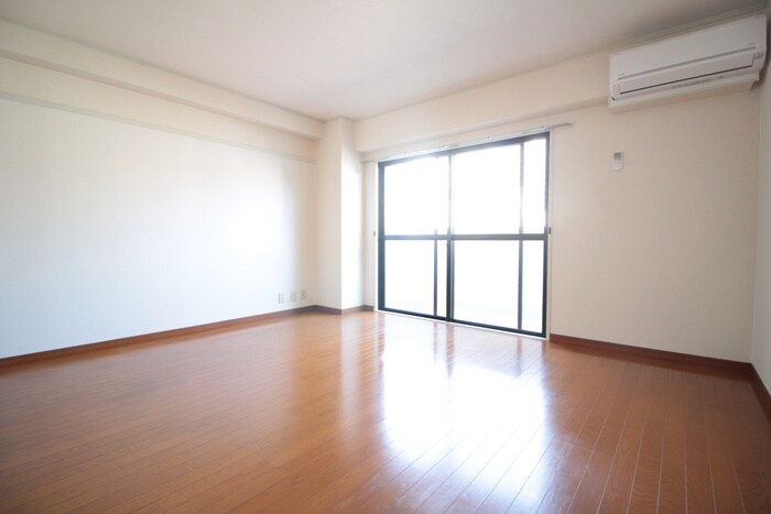 居室 ラポール小町