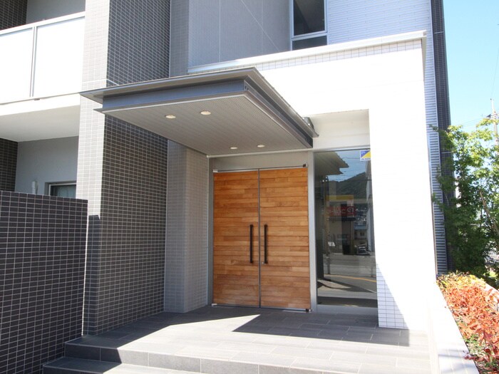 エントランス部分 Ｋｓ　Ｂｌｄｇ