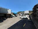 駐車場 マルベリーヒルズ