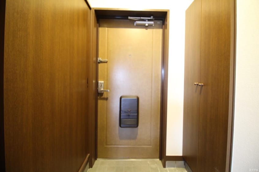 玄関 マルベリーヒルズ