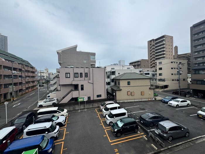 室内からの展望 第１２片山ビル