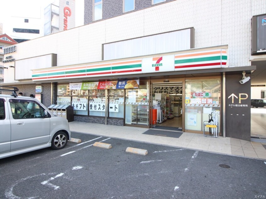 セブンイレブン広島船越南３丁目店(コンビニ)まで90m サフェスタ窪町