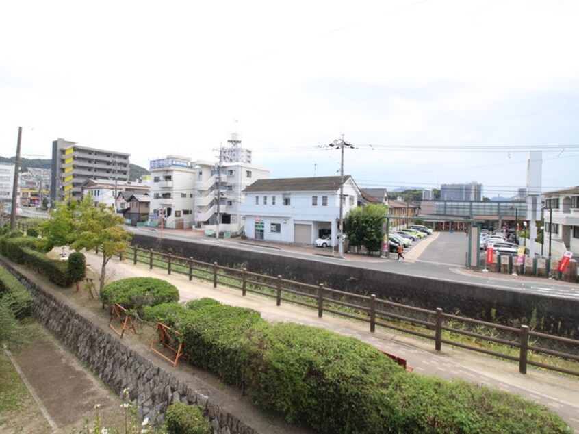 室内からの展望 メゾン大通