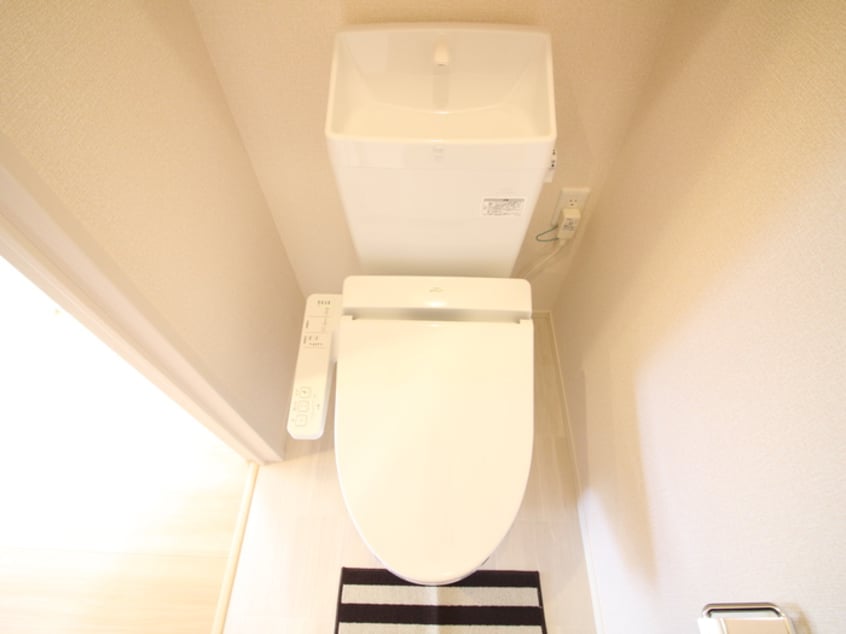 トイレ ファミール玉木B